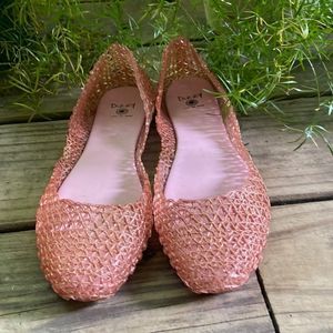 Dizzy sparkle jelly shoes